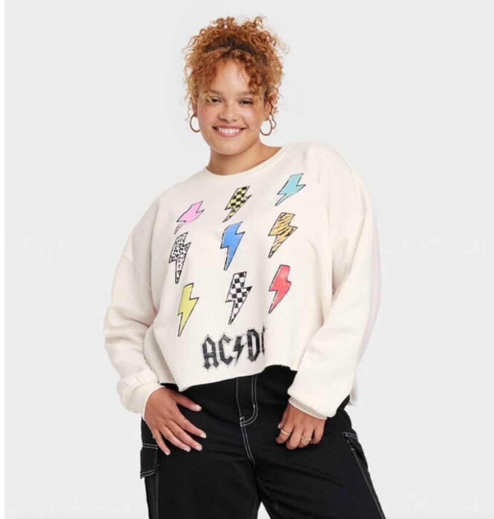 AC/DC Women's Cropped Lightning Bolt Cream Crew Neck Sweatshirt Plus Size 3X